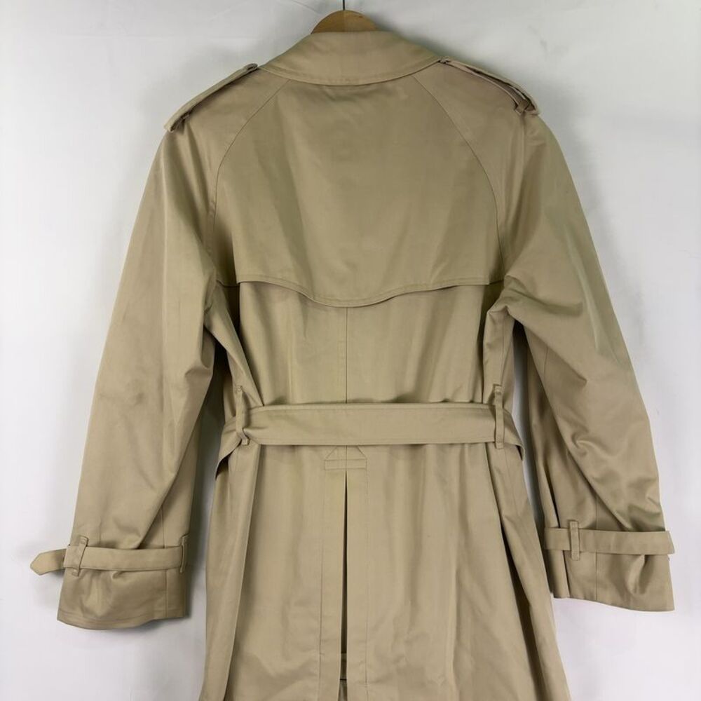 Burberry Classic Beige Trench Coat - Picture 6 of 9